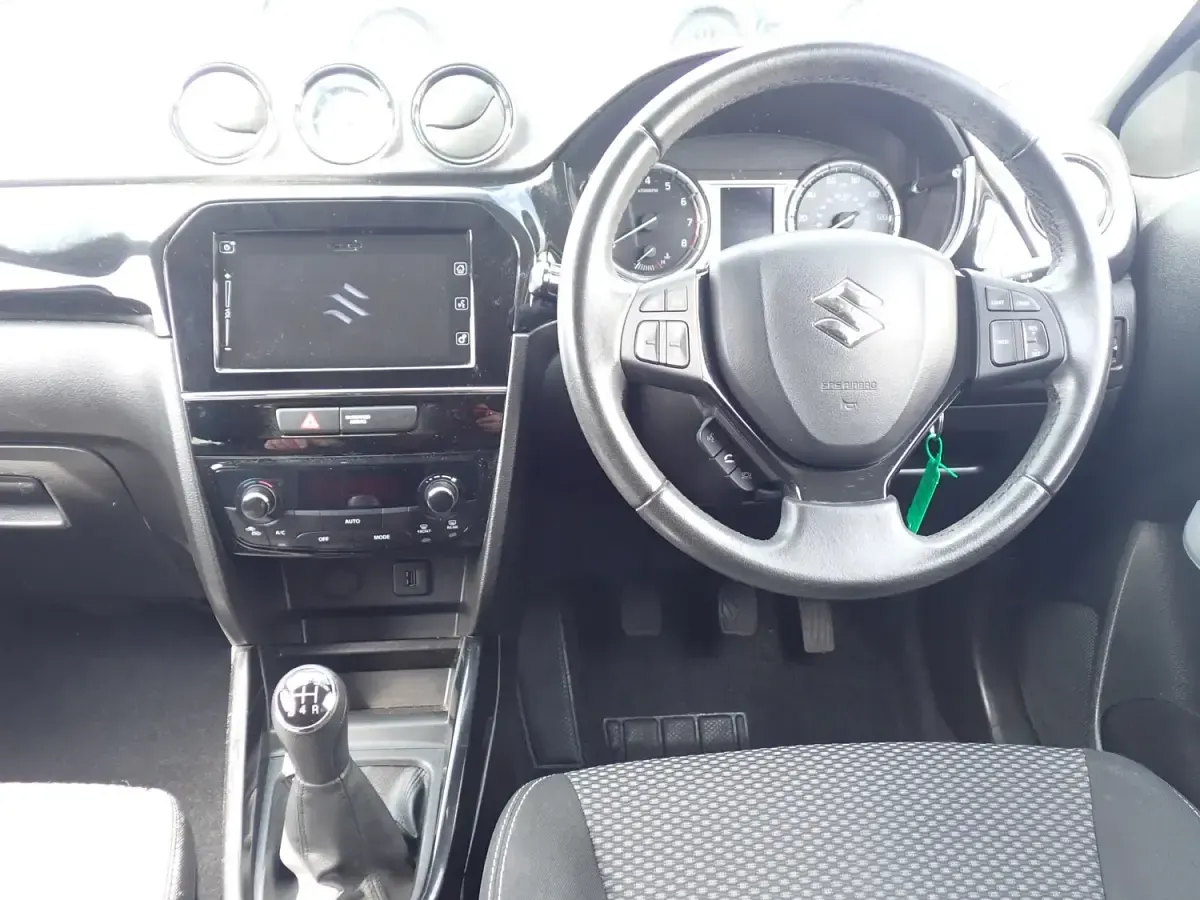 Used Suzuki Vitara SZ-T 120 HP (88 kW) 2017 Black SUV