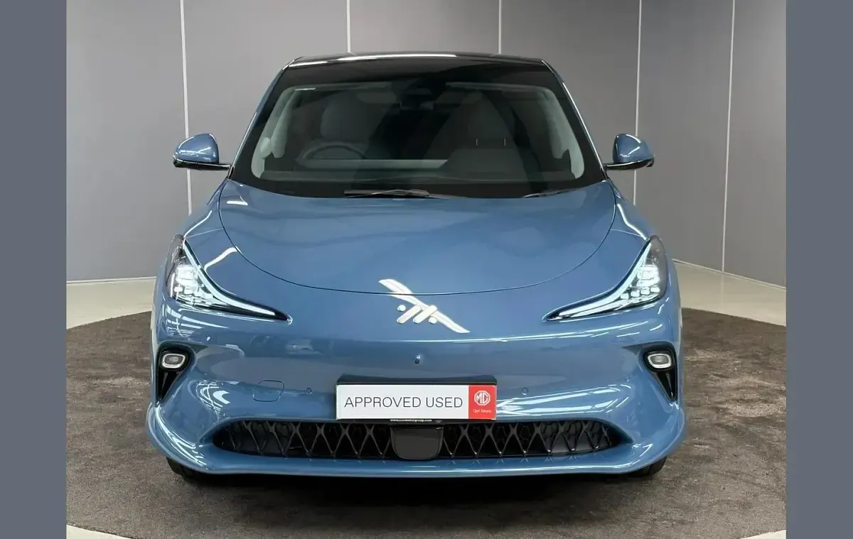 New MG IM6 300 kW (408 HP) 2026 Blue SUV