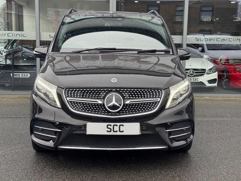 Used Mercedes V250 AMG line 2018 Black MPV