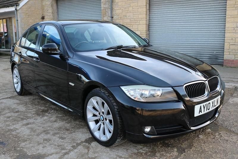 Used BMW 320 2010 Black Sedan