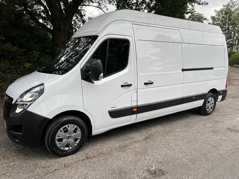 Used Vauxhall Movano Edition 2020 White MPV