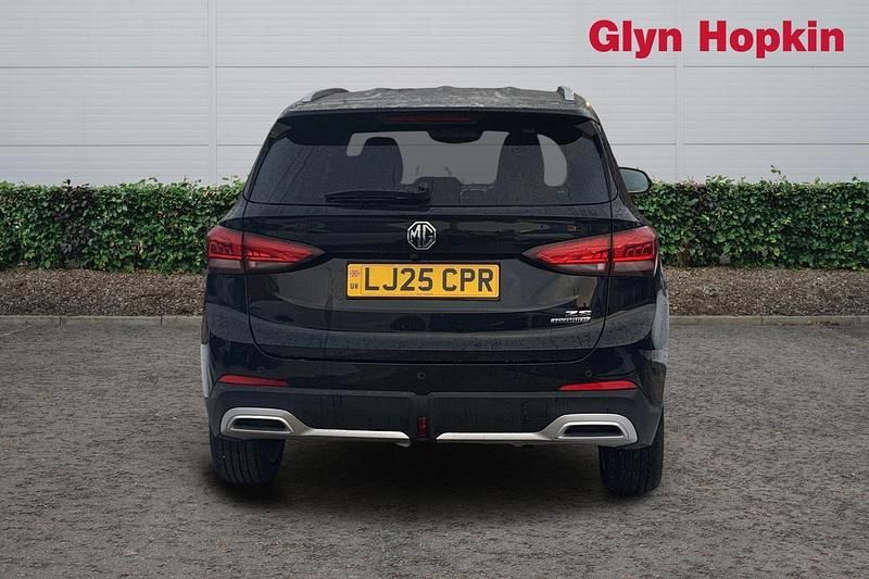 Used MG ZS Trophy 2025 Black Hatchback