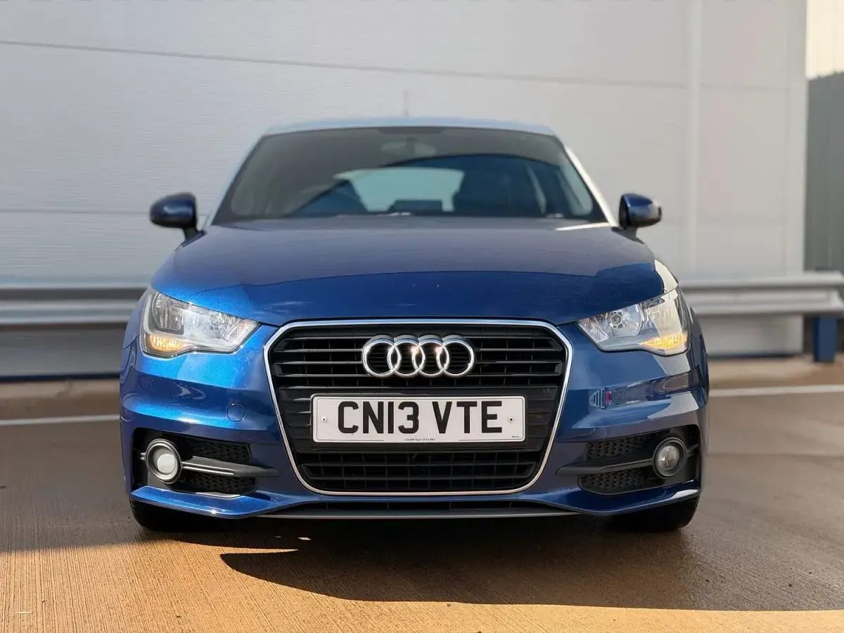 Used Audi A1 Sportback S-Line 122 HP (89 kW) 2013 Blue Hatchback