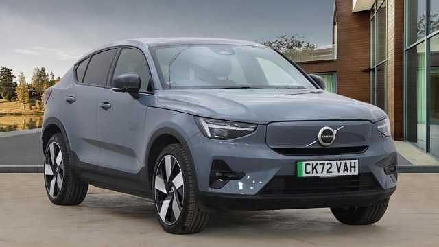 Used 2023 Volvo EC40 Ultimate SUV | £26,698 (A bit pricey) - Image 1/4