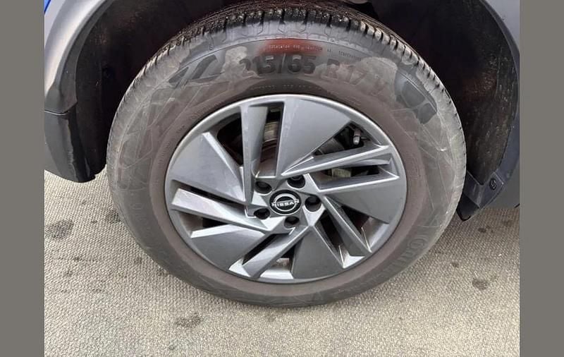 Used Nissan Qashqai Acenta Premium 138 HP (101 kW) 2022 Blue SUV