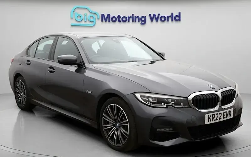 Usado BMW 330e M Sport 292 HP (214 kW) 2022 Sedan