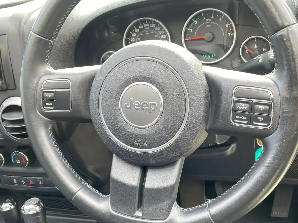 Used Jeep Wrangler 2011 Green SUV