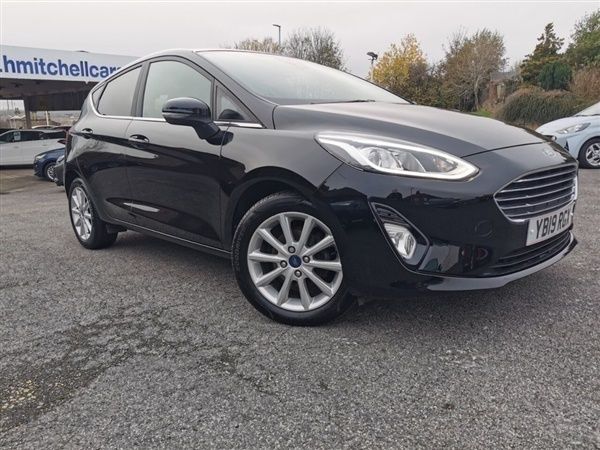 Black Used 2019 Ford Fiesta Titanium Hatchback | £10,489 (Fair price) - Image 1/1