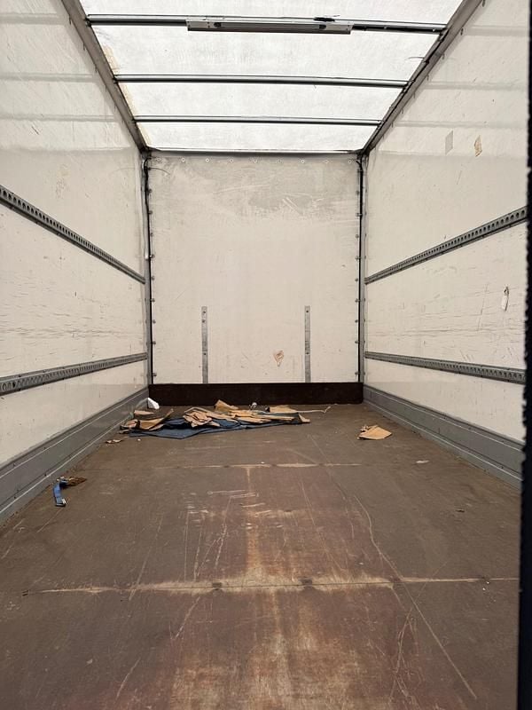 Used Nissan NV400 SE 130 HP (95 kW) 2019 Blue Van