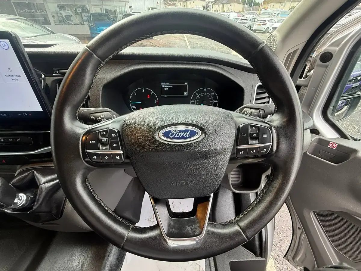 Used Ford Transit Trend 130 HP (95 kW) 2023 Silver Van