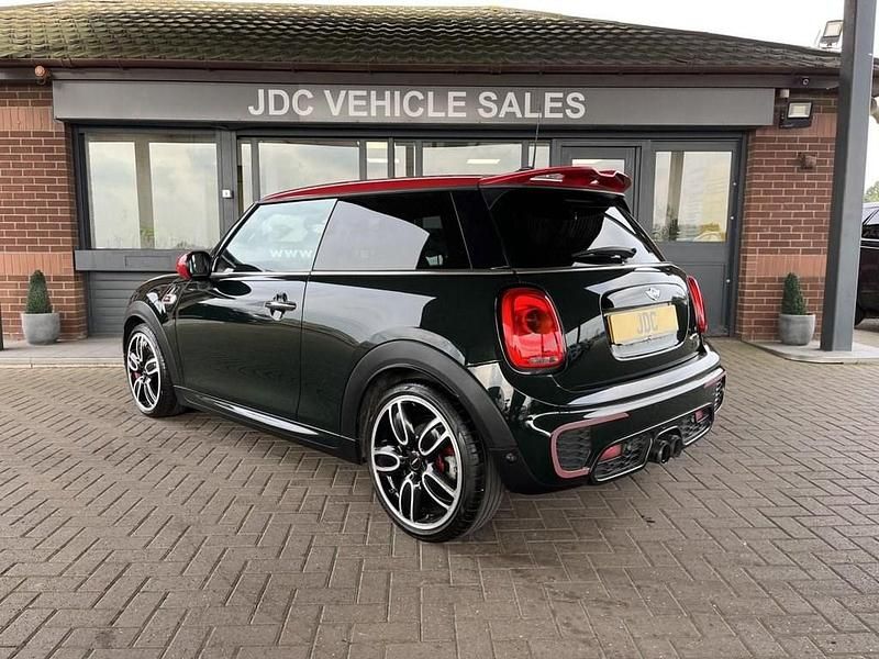 Used Mini John Cooper Works Hatch 231 HP (169 kW) 2015 Green Hatchback