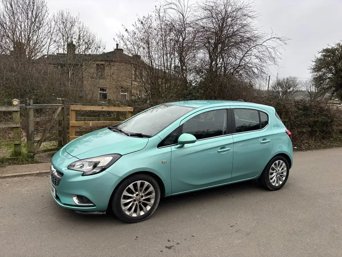Used Vauxhall Corsa 90 HP (66 kW) 2016 Green Hatchback