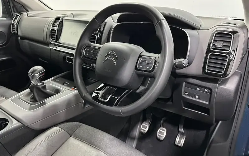 Used Citroën C5 Aircross Shine 131 HP (96 kW) 2021 Blue SUV