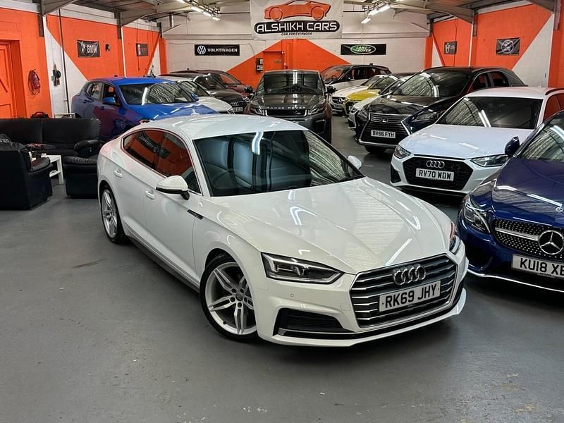Begagnad Audi A5 S-Line 2019 Vit Sportkupé