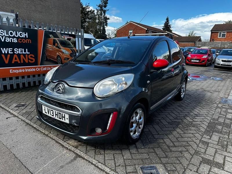 Używany Citroën C1 68 KM (50 kW) 2013 Szary Hatchback