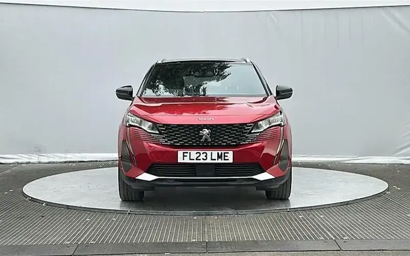 Used Peugeot 3008 Allure+ 131 HP (96 kW) 2023 Red SUV