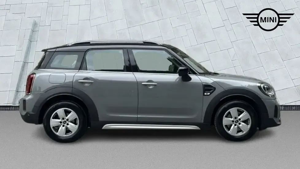 Used Mini Cooper Countryman Classic 134 HP (98 kW) 2021 Grey SUV