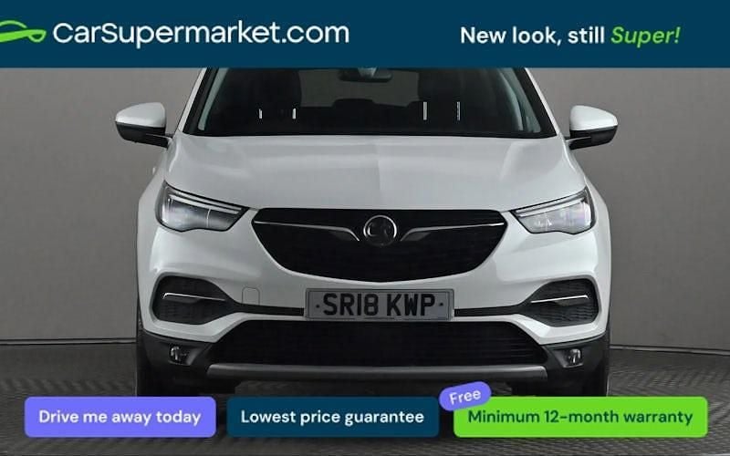 Used Vauxhall Grandland X 120 HP (88 kW) 2018 White SUV