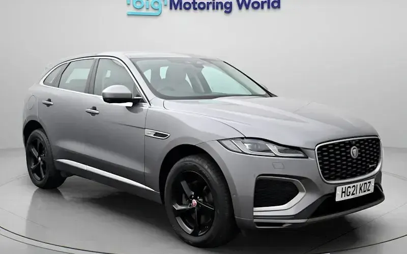 Used Jaguar F-Pace R-Dynamic 204 HP (150 kW) 2024 SUV