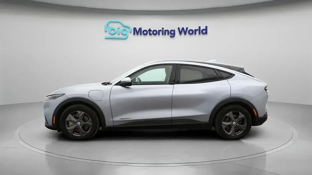 Usado Ford Mustang Mach-E Standard Range 197 kW (269 HP) 2024 SUV