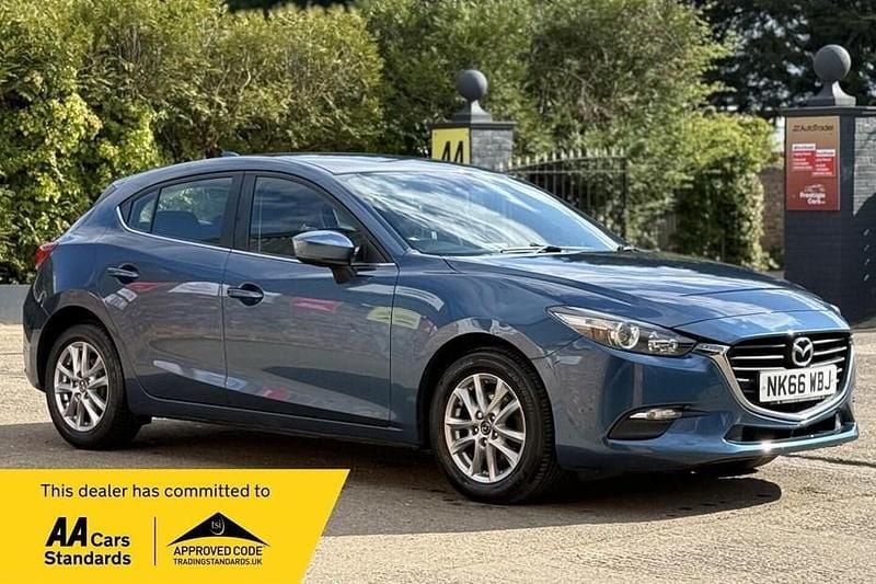 Used Mazda 3 165 HP (121 kW) 2016 Blue Hatchback