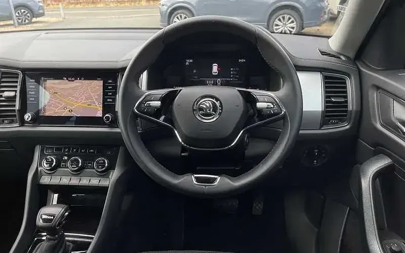Used Skoda Kodiaq SE Drive 150 HP (110 kW) 2023 Blue SUV