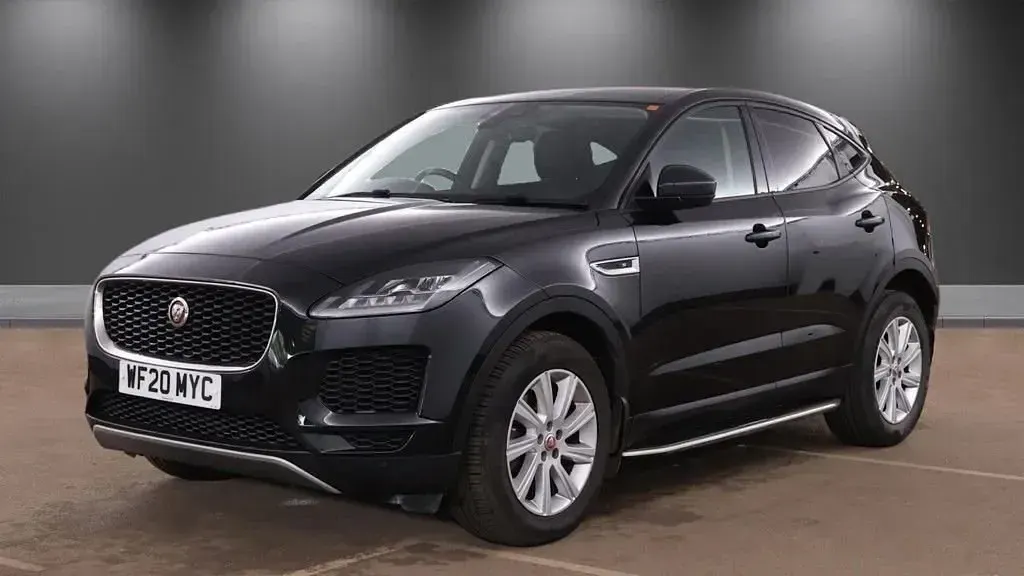Usado Jaguar E-Pace S 180 HP (132 kW) 2020 Preto SUV