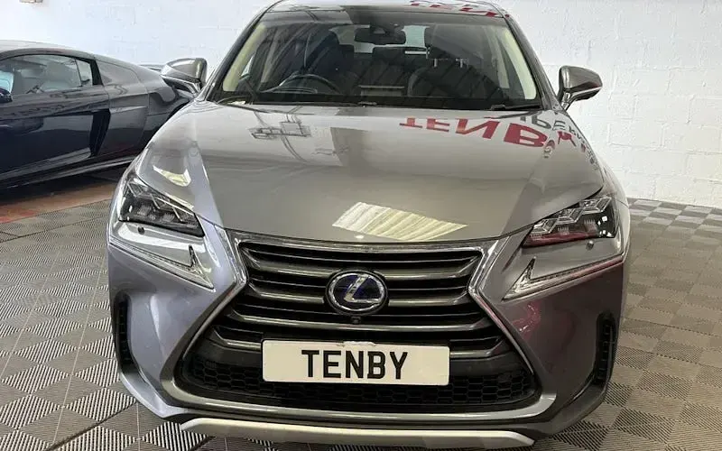 Used Lexus NX300h 197 HP (144 kW) 2017 SUV