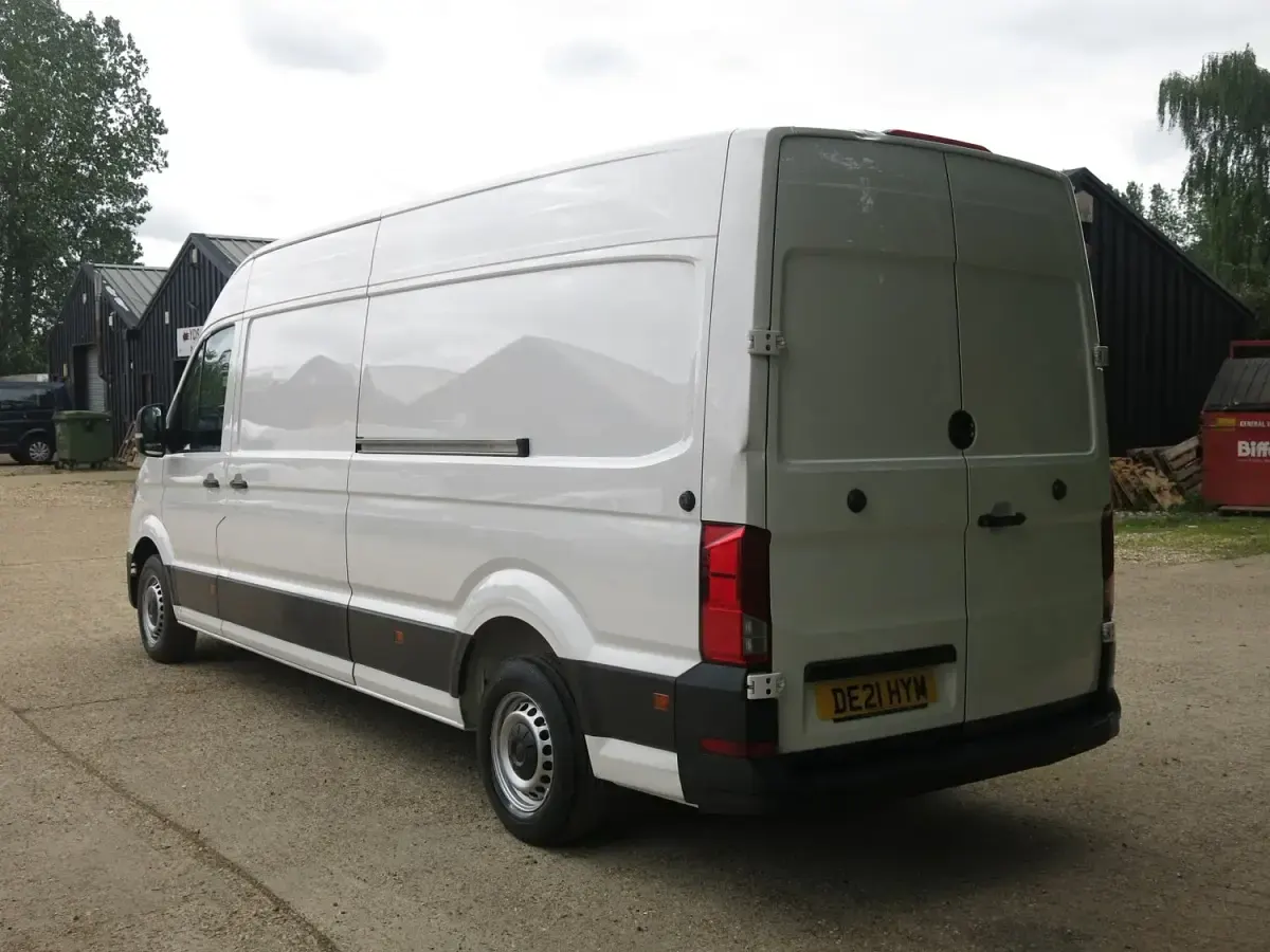 Used VW Crafter Trendline 140 HP (102 kW) 2021 White Van