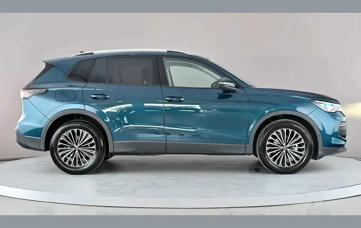 Used VW Tiguan Match 147 HP (108 kW) 2025 Blue SUV