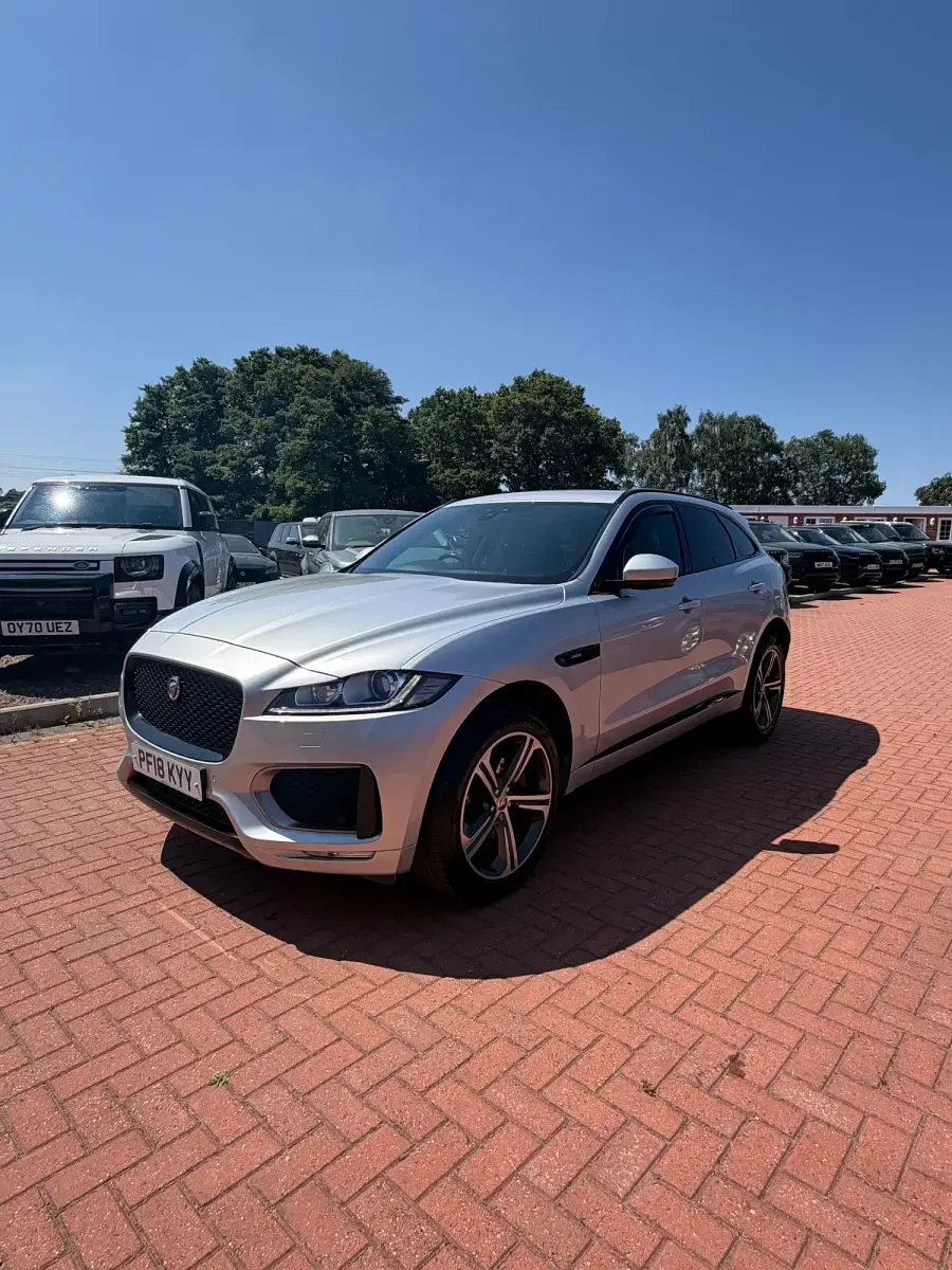 Used Jaguar F-Pace R-Sport 180 HP (132 kW) 2018 Silver SUV