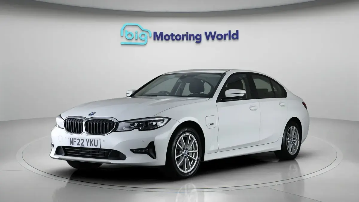 Used BMW 330 288 HP (211 kW) 2022 Sedan