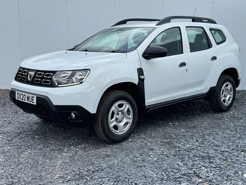 Used Dacia Duster Essentiel 100 HP (73 kW) 2020 White SUV