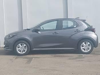 Używany Mazda 2 116 KM (85 kW) 2023 Szary Hatchback