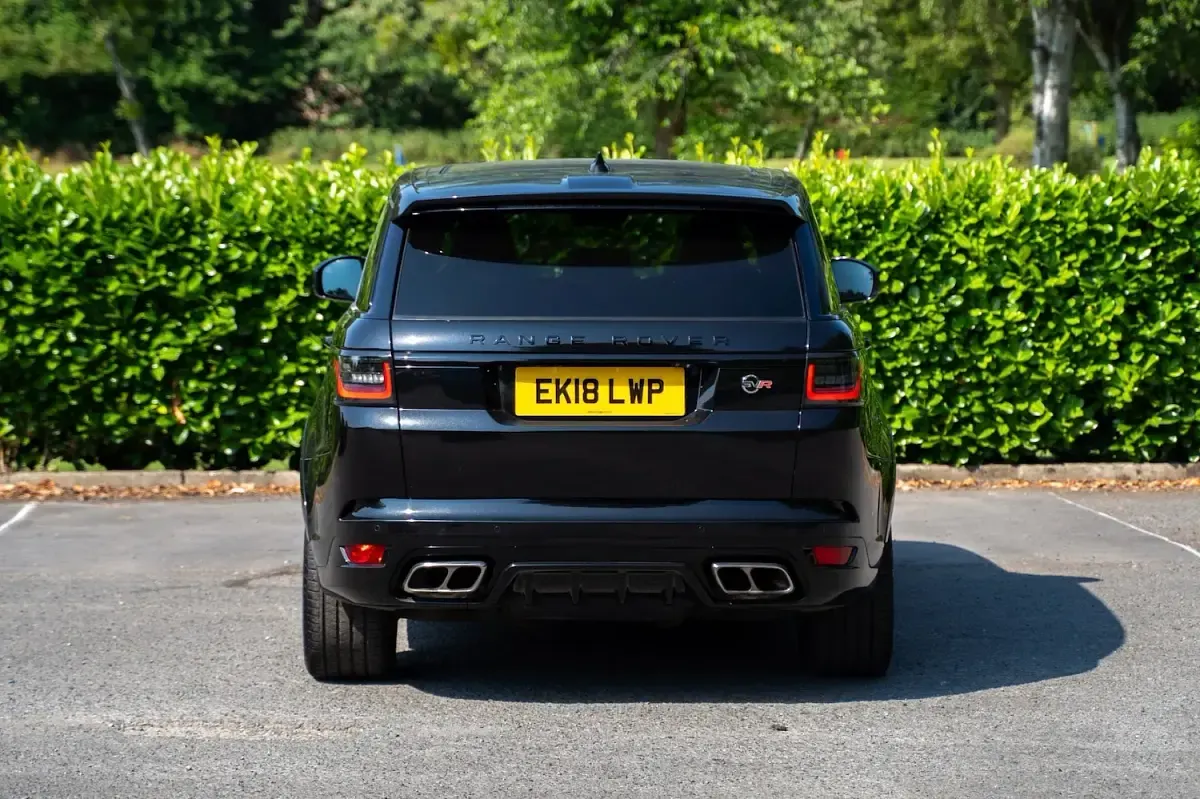 Used Land Rover Range Rover Sport SVR 575 HP (422 kW) 2018 Black SUV