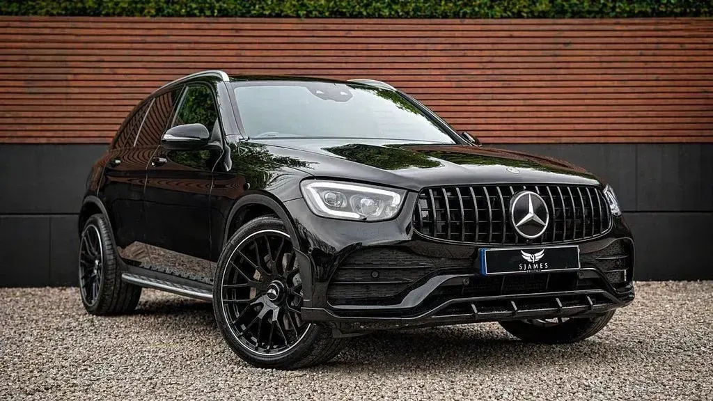 Used Mercedes GLC300 AMG Line Premium 2022 Black SUV