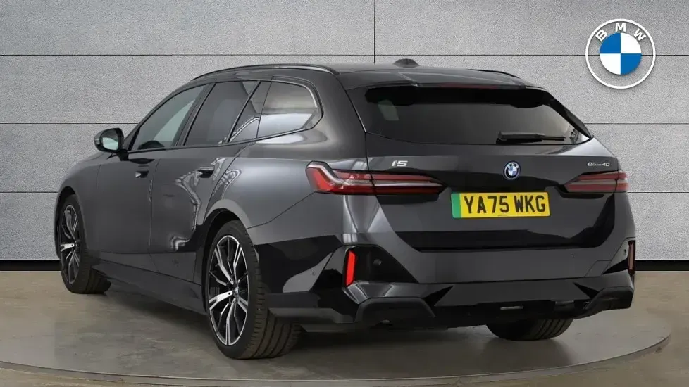 Used BMW i5 M Sport 246 kW (335 HP) 2026 Grey Estate