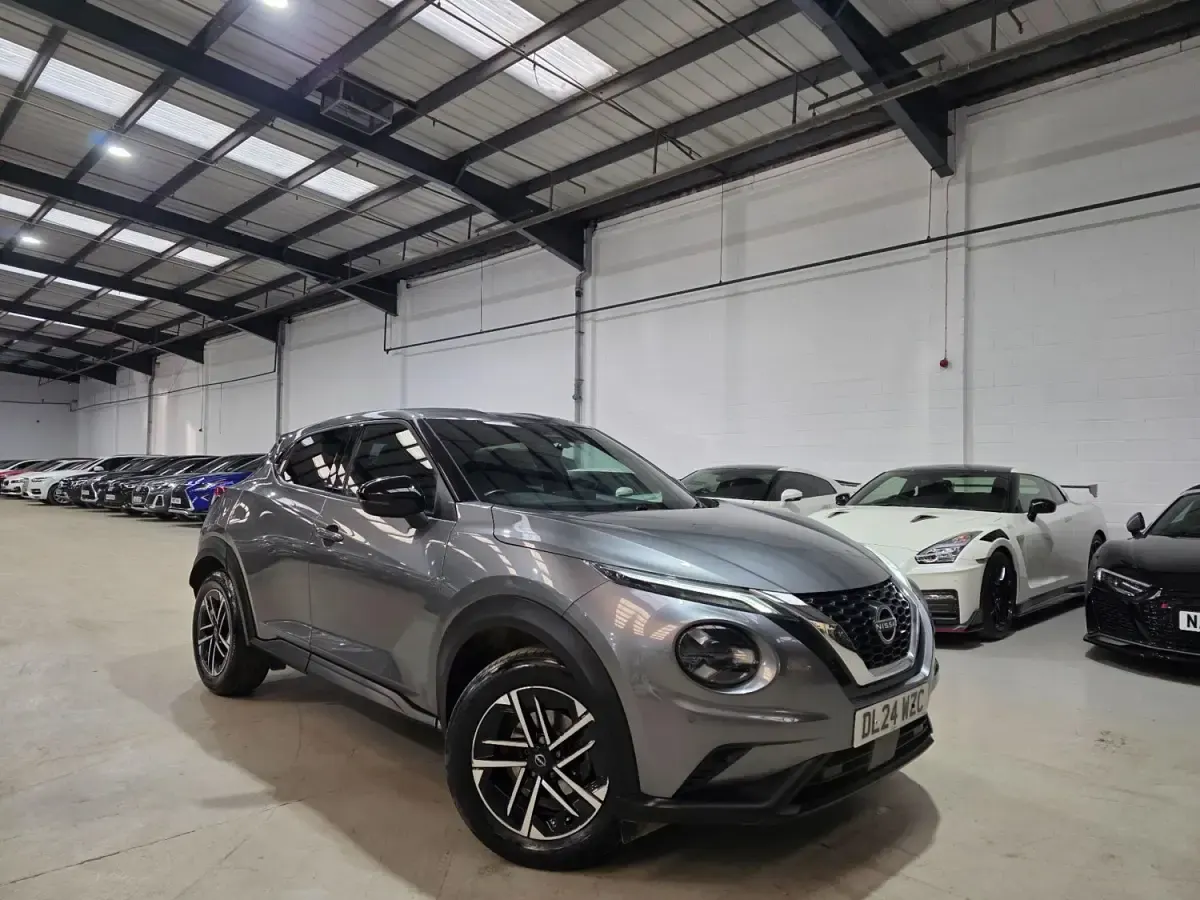 Second-hand Nissan Juke N-Connecta 2024 Gri SUV
