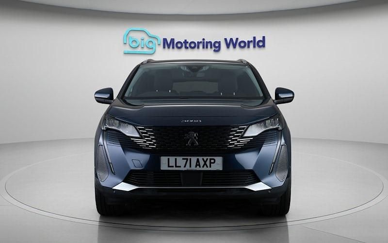 Used Peugeot 3008 Allure Premium 300 HP (220 kW) 2022 Blue SUV