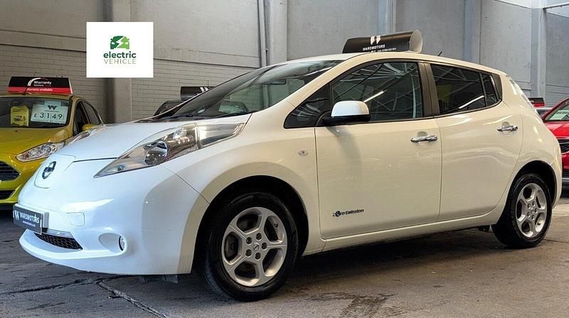 White Used 2014 Nissan Leaf Acenta Hatchback | £3,489 (Fair price) - Image 1/4