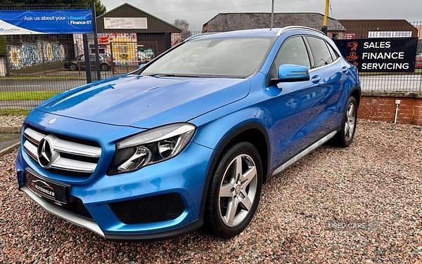 Used Mercedes GLA200 AMG line 136 HP (100 kW) 2016 Blue SUV