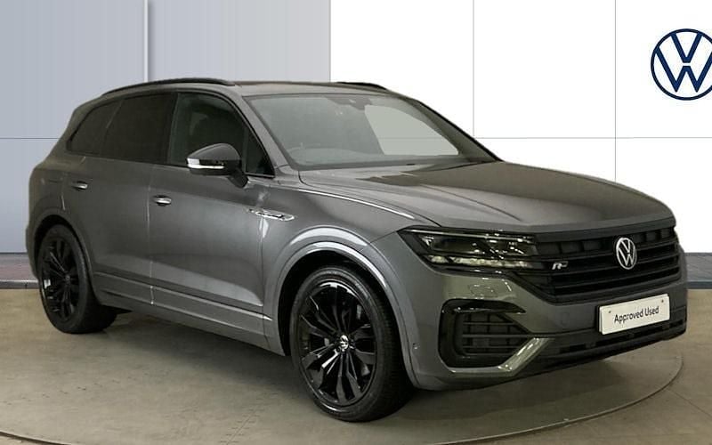 Used 2023 VW Touareg Black Edition SUV | £39,341 (Fair price) - Image 1/4