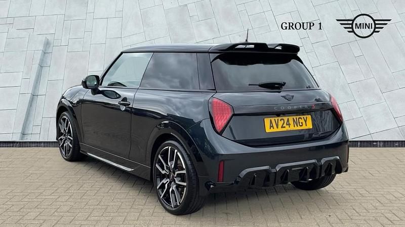 Used Mini Cooper S Hatch 201 HP (147 kW) 2024 Grey Hatchback