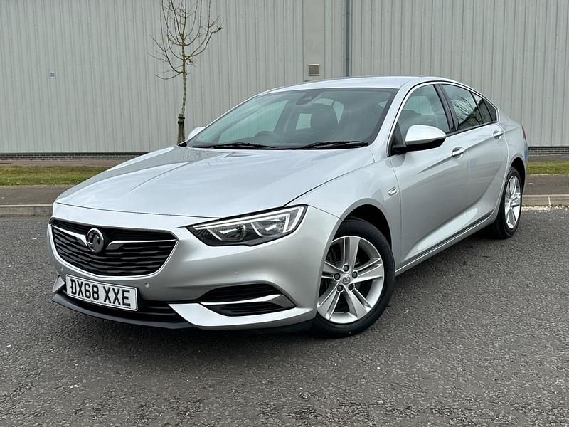 Used Vauxhall Insignia 2018 Silver Hatchback