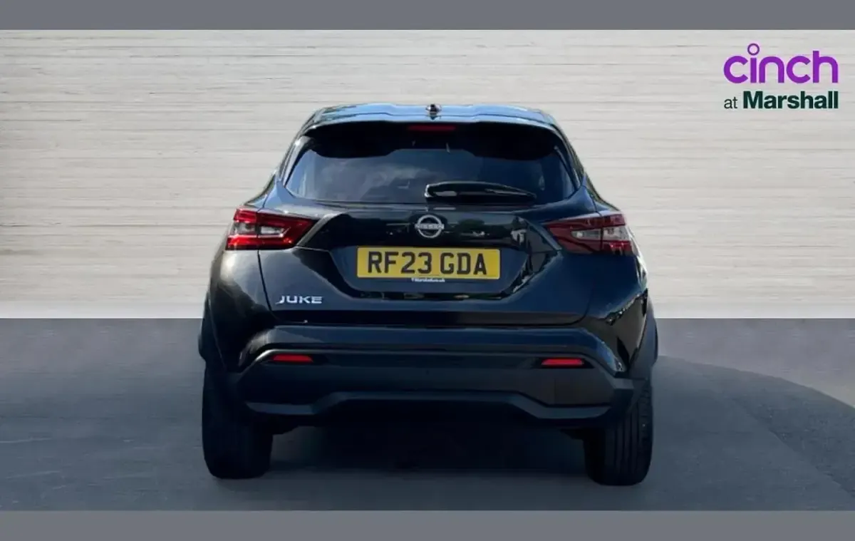 Used Nissan Juke N-Connecta 114 HP (83 kW) 2023 Black SUV