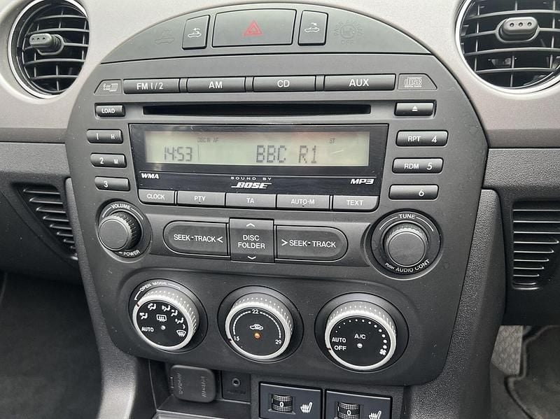 Used Mazda MX5 Inclusive 160 HP (117 kW) 2011 Red Cabriolet