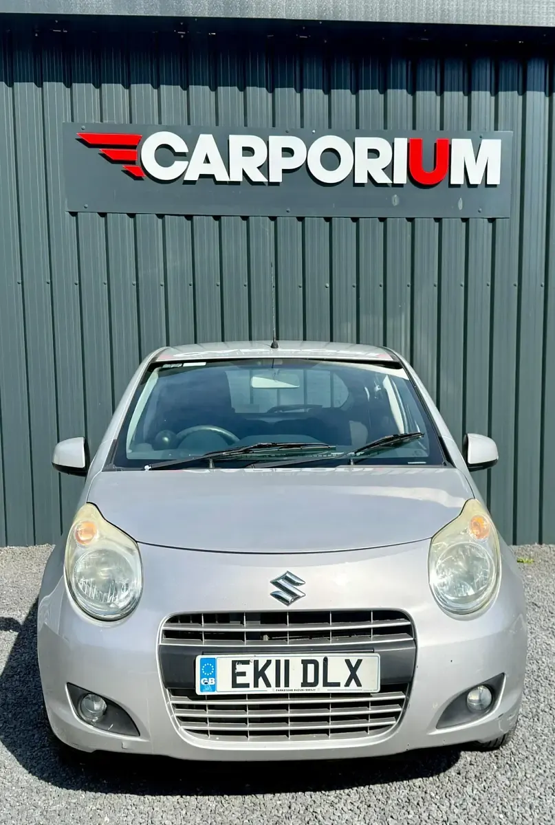 Used Suzuki Alto SZ4 68 HP (50 kW) 2011 Silver Hatchback