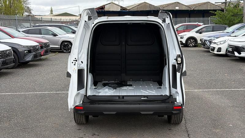 Neu Renault Kangoo 89 kW (122 PS) 2025 Van / Kleinbus