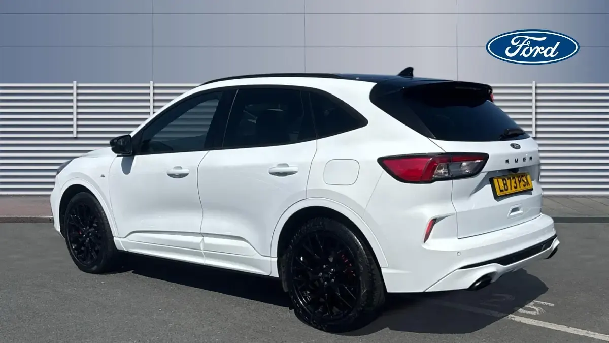 Used Ford Kuga 190 HP (139 kW) 2023 White SUV