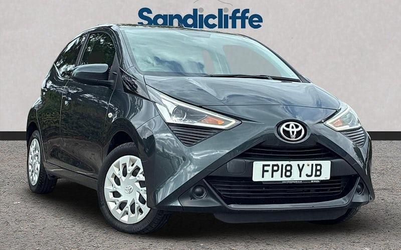 Used 2019 Toyota Aygo X-play Hatchback | £8,119 (Good price) - Image 1/4